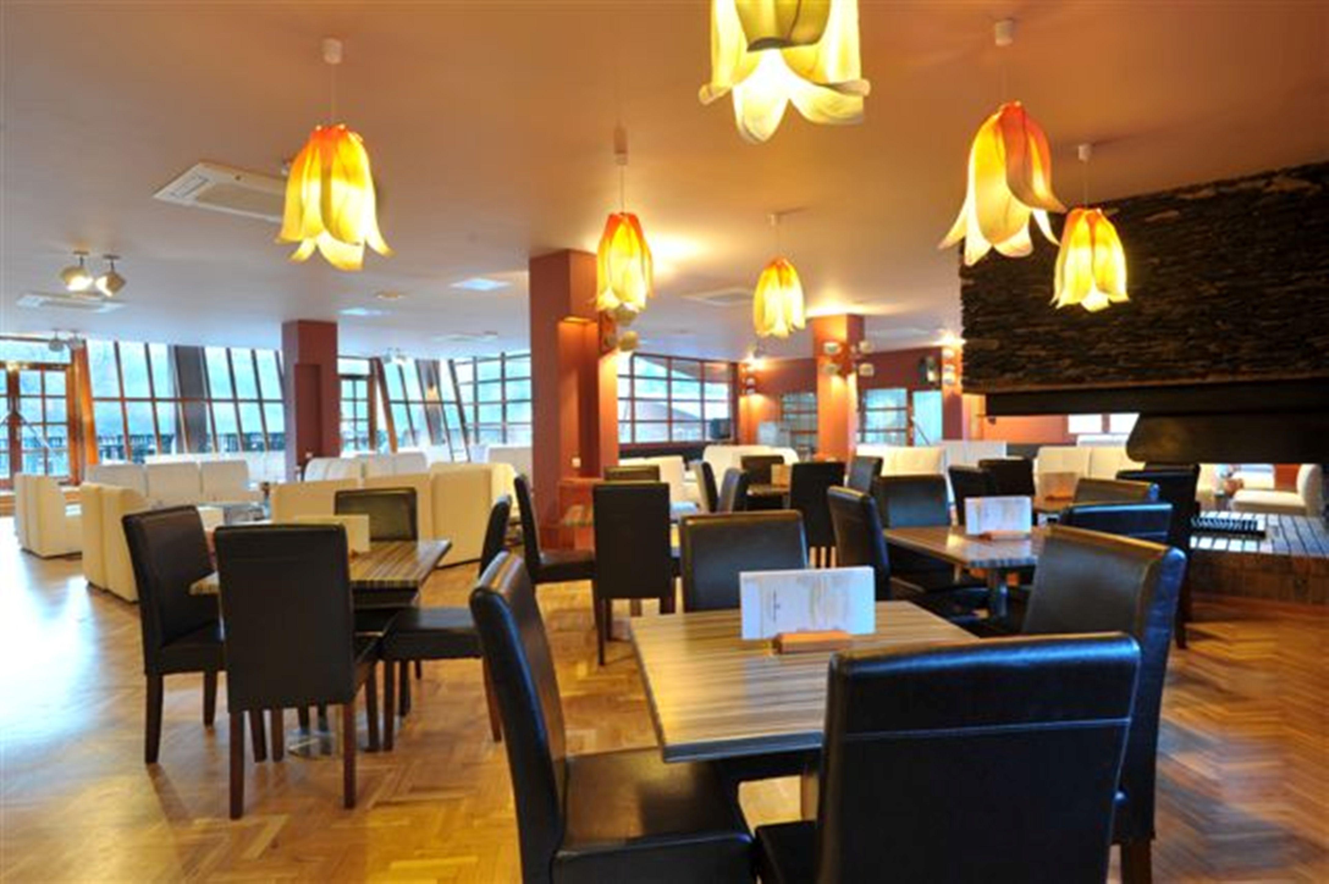 Evenia Monte Alba Hotel Серлер Екстериор снимка